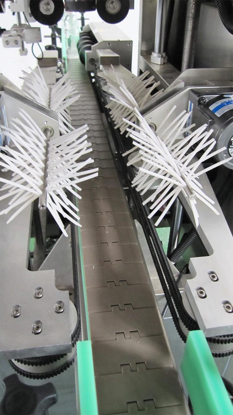 Hoge snelheid volledig automatische PVC mouw krimpen applicator etiketteringsmachine